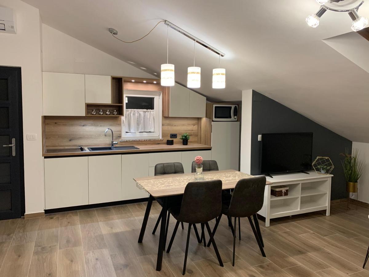 Apartments Residence Radovan 1 포레치 외부 사진