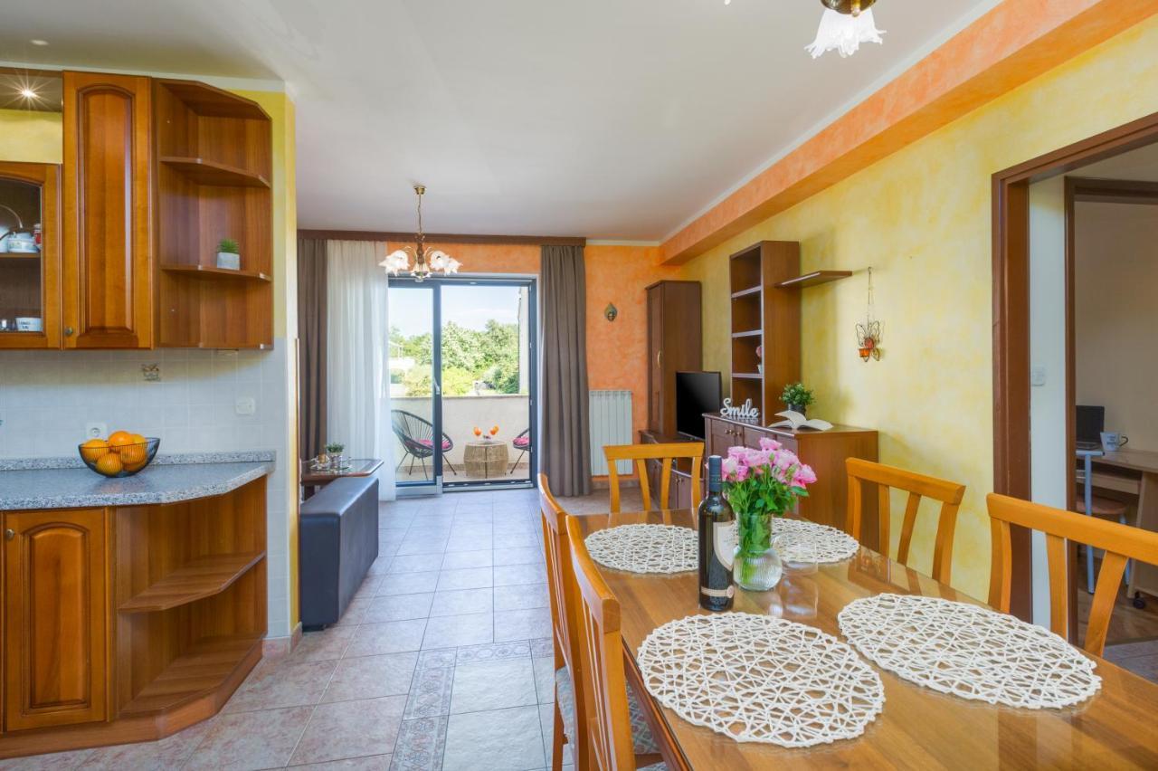 Apartments Residence Radovan 1 포레치 외부 사진
